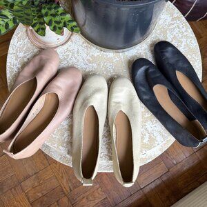 Everlane Women's Flats in Pink, Cream, and Black